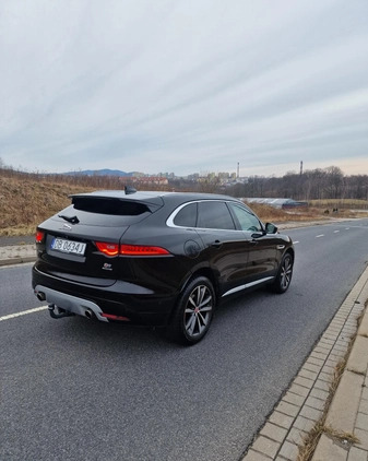 Jaguar F-Pace cena 110000 przebieg: 177000, rok produkcji 2017 z Wałbrzych małe 46